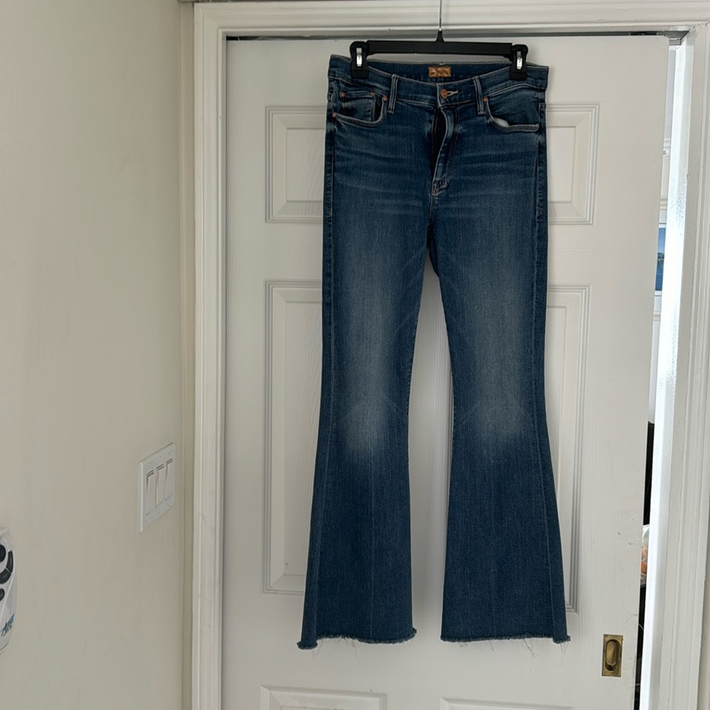 Mother Denim- Weekender size 29